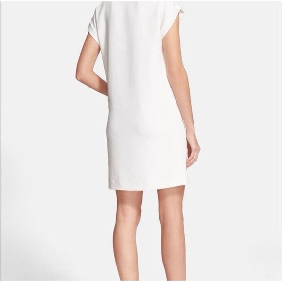 Vince White Textured Shift Dress Size S Minimalist Resort‎ V-Neck Quiet Luxury - Picture 7 of 13